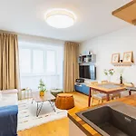 Tranquil Haven: Old Town Proximity * Bratislava