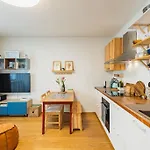 Appartamento Tranquil Haven: Old Town Proximity