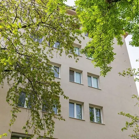 Apartment Tranquil Haven: Old Town Proximity Bratislava