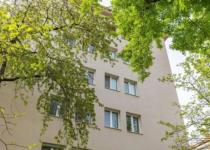 Апартаменты Tranquil Haven: Old Town Proximity Братислава